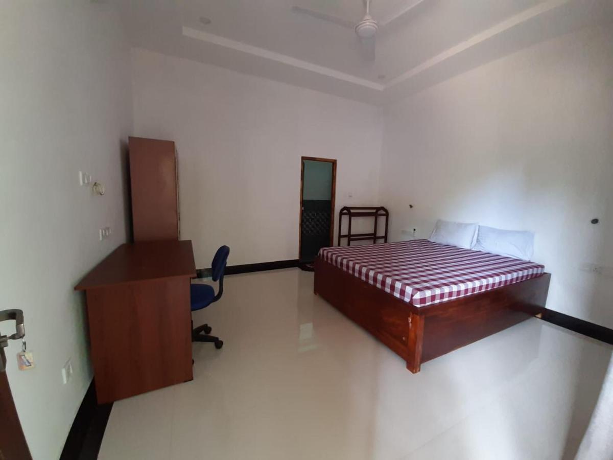 Hotel Krish Kalkudah  Exterior photo